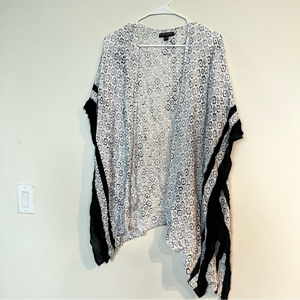 Mario Serrani Ladies' B+W Fashion Wrap One Size